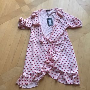 Gorgeous pink dress with red hearts